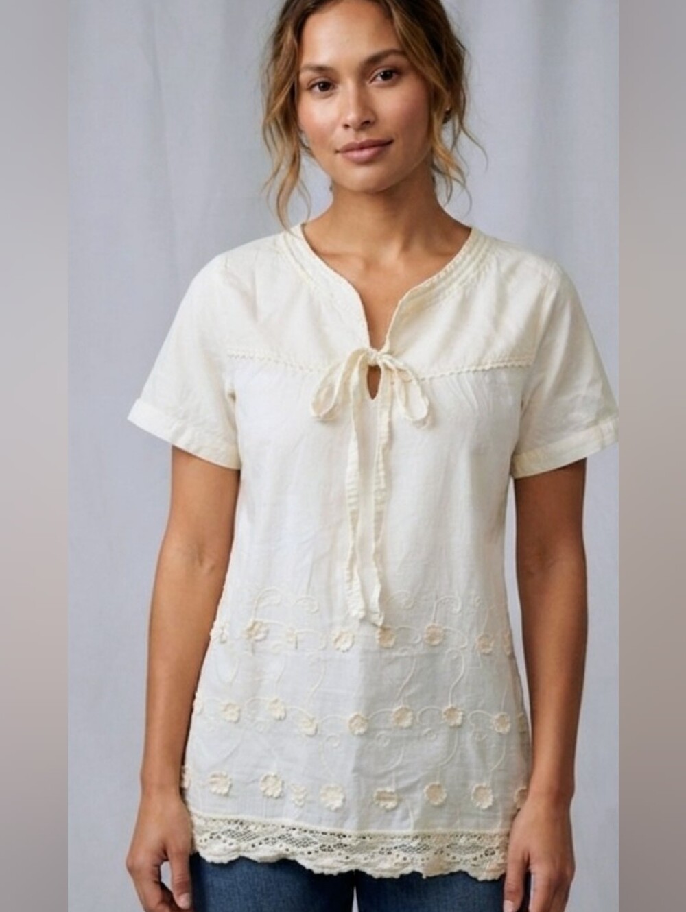 Lady Story Women’s Cream Embroidered Tie-Neck Tunic Top Medium , NWOT